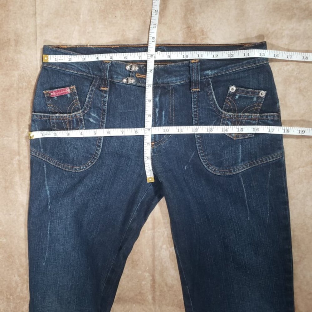Dolce & Gabbana Dark Denim – Curve-Hugging Must-Have Jeans Size 27×41 - Picture 9 of 11